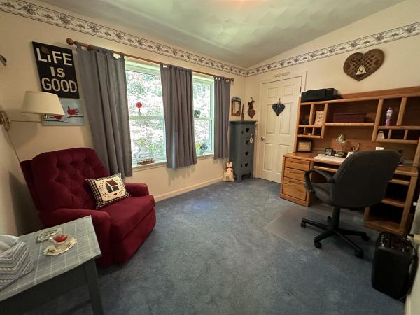 1997 New Era NEP-2412 Mobile Home