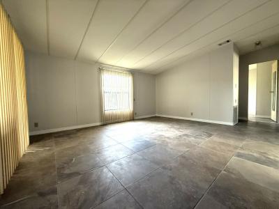 Photo 4 of 13 of home located at 5604 SW 58th Pl. Ocala, FL 34474