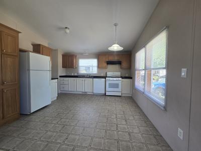 Photo 4 of 11 of home located at 62430 Locust Rd Lot 143 South Bend, IN 46614