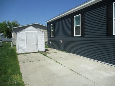 Photo 2 of 18 of home located at 23209 Egnew Dr Clinton Township, MI 48036