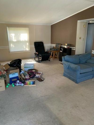 Photo 3 of 12 of home located at 5229 West Michigan Ave., #167 Ypsilanti, MI 48197