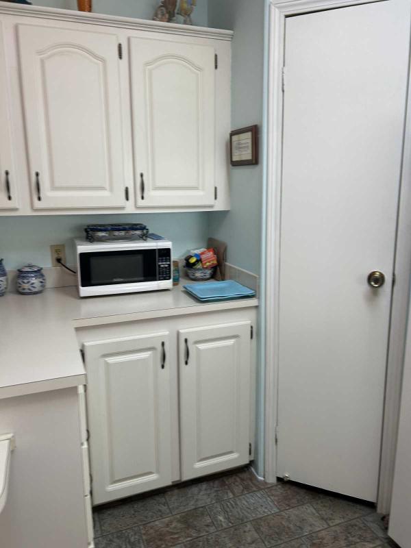 1989 Mobile Home