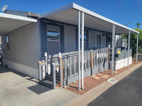 2006 CAvco Mobile Home For Sale
