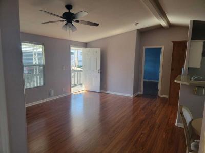 Photo 5 of 17 of home located at 10401 N. Cave Creek Rd. #282 Phoenix, AZ 85020