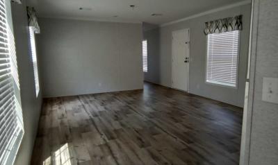 Photo 5 of 13 of home located at 335 SE Balboa Drive, Site 55 Madison, FL 32340