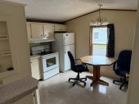 1990 Redman Manufactured Home