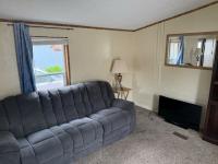 1990 Redman Manufactured Home