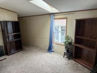 1990 Redman Manufactured Home