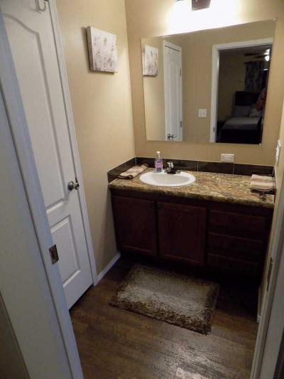 Photo 5 of 38 of home located at 24660 Canyon Circle Flat Rock, MI 48134