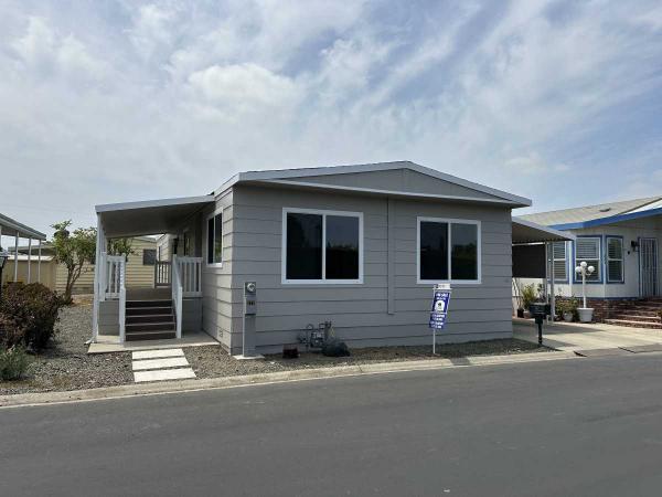 1975 Silvercrest Mobile Home For Sale