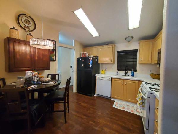 2007 Champion S3403B Mobile Home