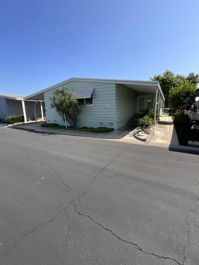 Photo 2 of 25 of home located at 24001 Muirlands Blvd Lake Forest, CA 92630