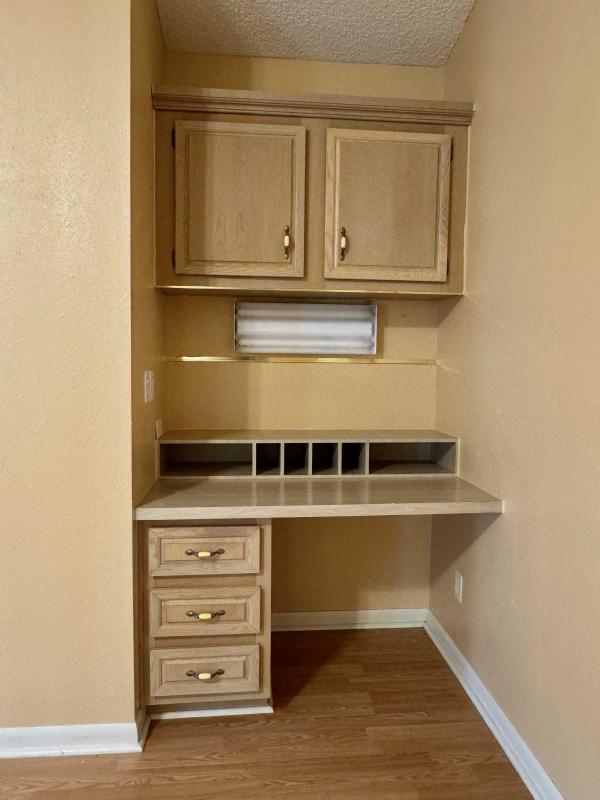 1993 Mobile Home