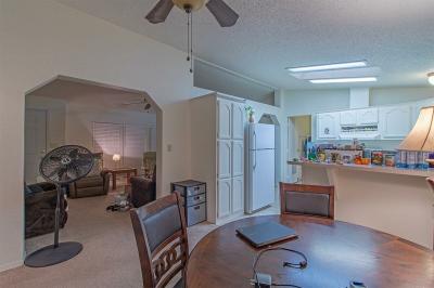 Photo 5 of 21 of home located at 1723 Chris Ave. Henderson, NV 89074