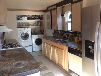 Photo 4 of 12 of home located at 170 Koontz Lane # 4 Carson City, NV 89702