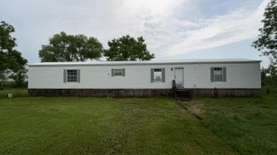 Photo 1 of 15 of home located at 3224 La Highway 35 Rayne, LA 70578