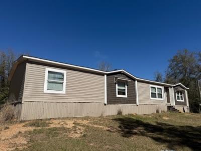 Mobile Home at 50 Wingate Cove Rd New Augusta, MS 39462