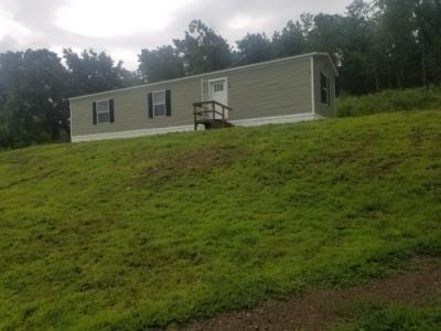 Mobile Home at 21331 Dobbs Mountain Rd Evansville, AR 72729