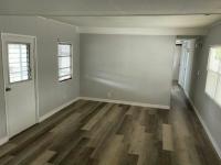 1969 QUEE Manufactured Home