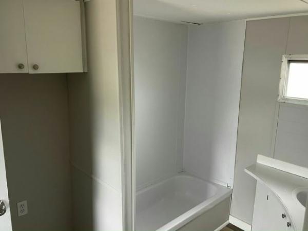 1969 QUEE Manufactured Home