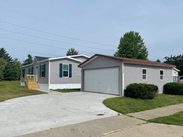 2025 Champion Home Builders, Inc. Mobile Home For Sale