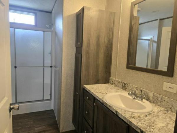 2021 Fleetwood 430HH24443A Manufactured Home