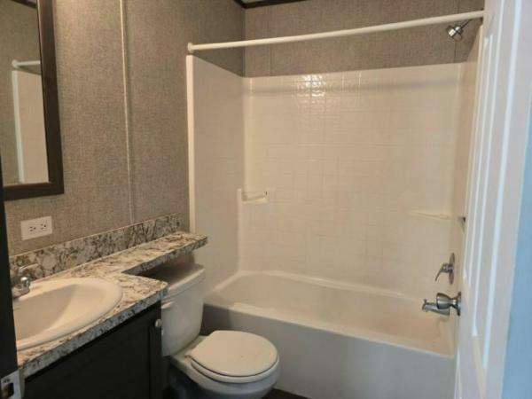 2021 Fleetwood 430HH24443A Manufactured Home
