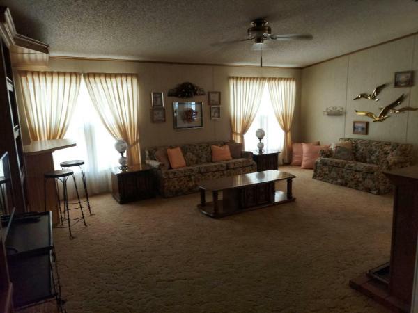 1988 Palm Harbor 5548B Manufactured Home