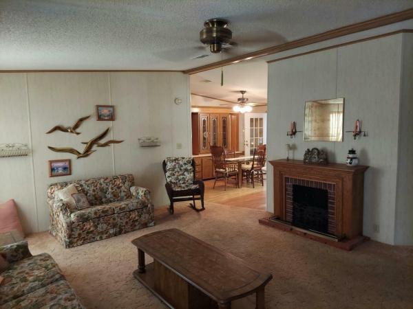 1988 Palm Harbor 5548B Manufactured Home