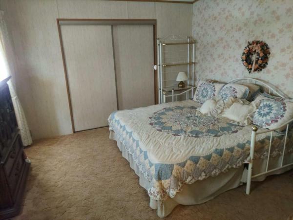 1988 Palm Harbor 5548B Manufactured Home