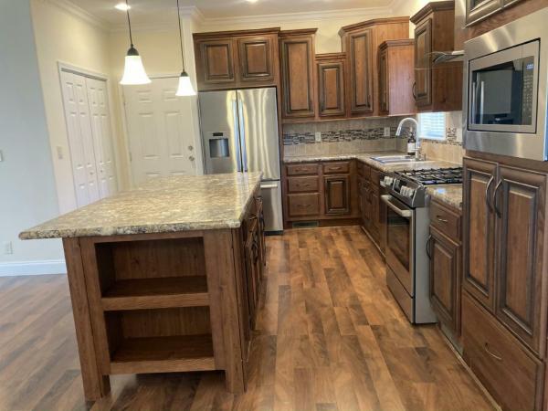 2015 Skyline Jefferson Park Manufactured Home