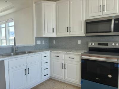 Photo 5 of 20 of home located at 3301 S. Goldfield Road #5106 Apache Junction, AZ 85119