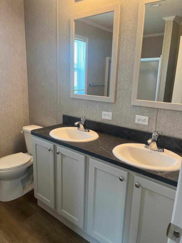 2025 Fairmont Inspiration/430LE16763E  Home
