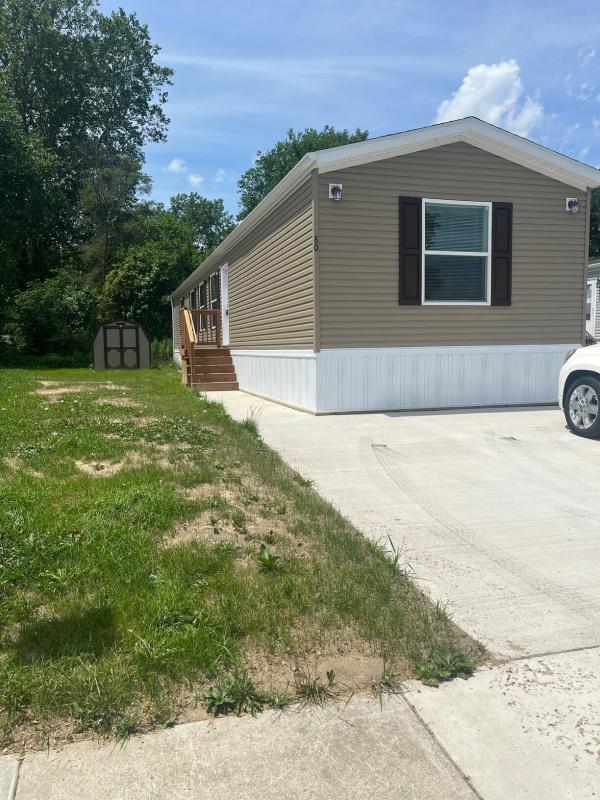 Photo 1 of 2 of home located at 6255 S. Telegraph Rd. #80 Erie, MI 48133