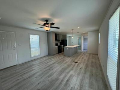 Mobile Home at 17 Bonnet Street Willis, TX 77318