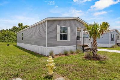 Photo 2 of 19 of home located at 6680 Hidden Oaks Drive North Fort Myers, FL 33917