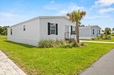 Mobile Home at 6711 Hidden Oaks Drive North Fort Myers, FL 33917