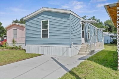 Mobile Home at 414 N Ridgewood Avenue Edgewater, FL 32132