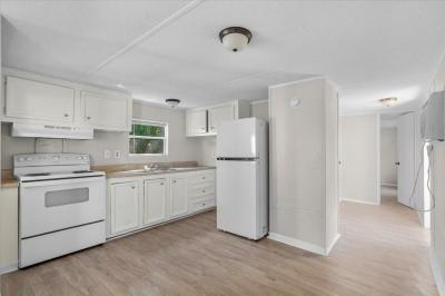 Photo 3 of 16 of home located at 10166 103rd Street, Lot #85 Jacksonville, FL 32210