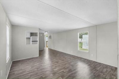 Photo 4 of 15 of home located at 10166 103rd Street, Lot #58 Jacksonville, FL 32210