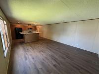 2018 LH168032LF  Home