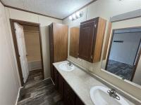 2018 LH168032LF  Home