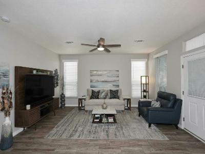 Photo 2 of 20 of home located at 2206 S. Ellsworth Road, #072B Mesa, AZ 85209