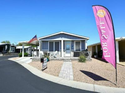 Photo 5 of 20 of home located at 2206 S. Ellsworth Road, #072B Mesa, AZ 85209