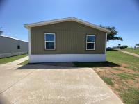 2017 	38SLT28443AH17  Home