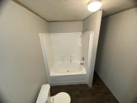 2017 	38SLT28443AH17  Home