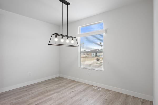 2024 220C028563P  Home