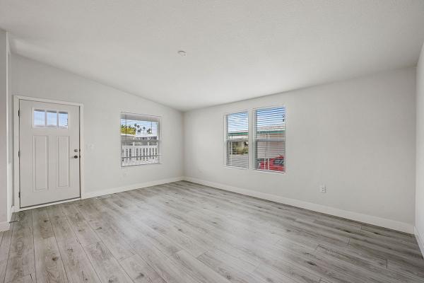 2024 220C028523B  Home
