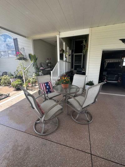 Photo 4 of 35 of home located at 1691 Deverly Dr. Lot #769 Lakeland, FL 33801