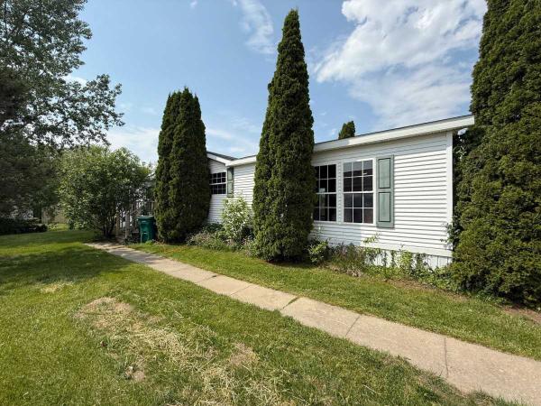 2000 Fairmont Mobile Home For Sale